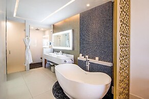 2BD Oceanview Suite Garza Blanca Cabo