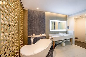 2BD Oceanview Suite Garza Blanca Cabo