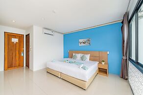 De Blue Sea Rawai