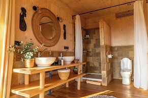 Rhotia Valley Tented Lodge