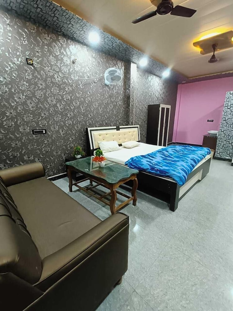Tridev Restaurant By GRB