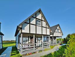 Large, Two-story Holiday Homes With Terraces