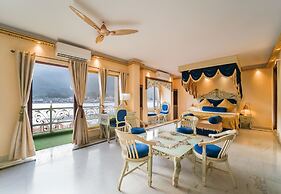 The Neeraj Ganga Heritage Palace