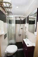 Honey Hotel