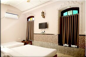 Hotel Mani