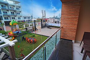 Royal Palace Beach Resort