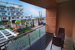 Royal Palace Beach Resort