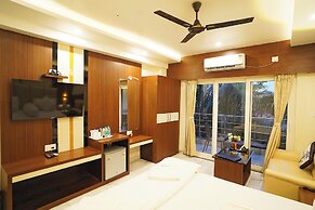 Royal Palace Beach Resort