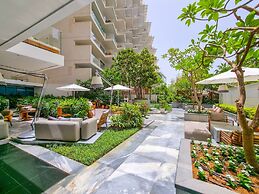 DXB - Five - 30308 - PJ