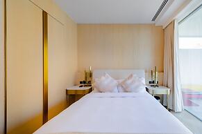 DXB - Five - 30308 - PJ