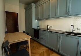 Roze Boutique Apartments