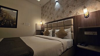 Hotel Kashi Mantram