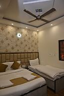 Hotel Kashi Mantram