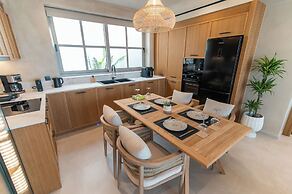 Akres Luxury Sea View Villas