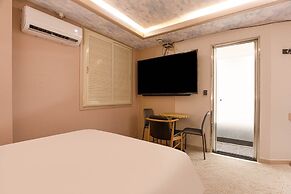 Hotel Louize