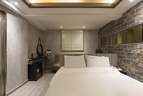 Hotel Louize