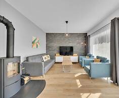 Comfortable Villa With Beautiful View