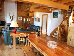 Aeolus Mountain & Quiet Chalet 12 Pers