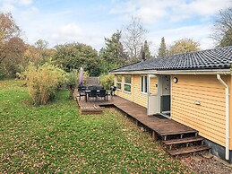 6 Person Holiday Home in Borup