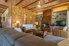 S'albarcoquer - Villa With Private Pool In S'horta