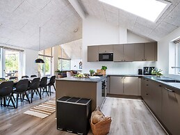 5 Star Holiday Home in Romo
