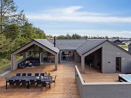 5 Star Holiday Home in Romo