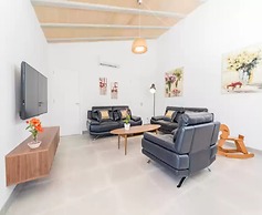 - House In