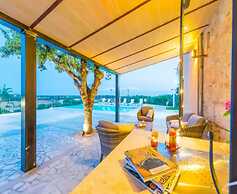- House In