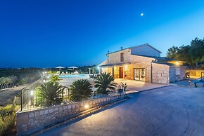 - House In