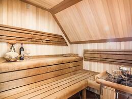 Comfortable Villa With Facilities