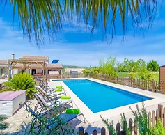 Rustic House in Montuiri With Private Pool