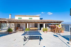 Rustic House in Montuiri With Private Pool