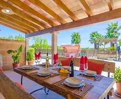 Rustic House in Montuiri With Private Pool