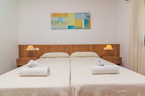 Villa Sol Naixent - Villa With Private Pool