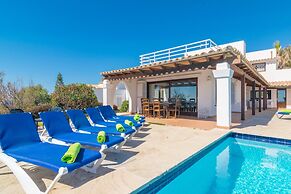 Villa Sol Naixent - Villa With Private Pool