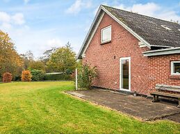 6 Person Holiday Home in Ansager