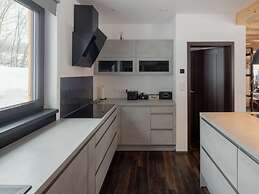 Welcoming Villa With Amenities