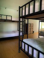 Ozone Beach House & Rooms