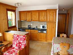 Cozy Apartment With Rhone Valley View