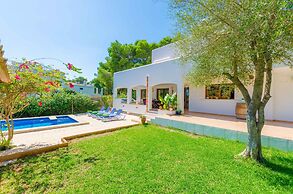 Villa in Cala D'or Near Cala Gran Beach