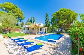 Villa in Cala D'or Near Cala Gran Beach