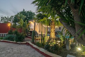 - House In