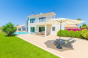 La Primera - Villa With Private Pool In Sa Torre