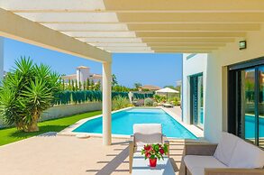 La Primera - Villa With Private Pool In Sa Torre