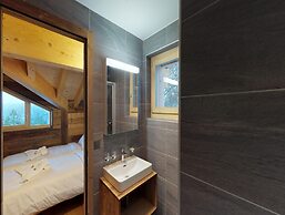 5-bedroom Apartment in Veysonnaz