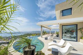 Premium Villa With Infinity Pool