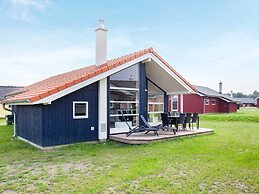 5 Star Holiday Home in Grossenbrode
