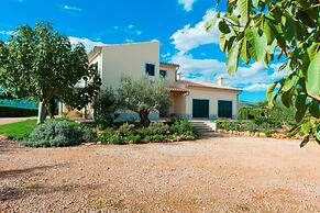 Villa in Sa Pobla With Private Pool & Beaches
