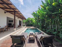 Casa Mahesa Villas