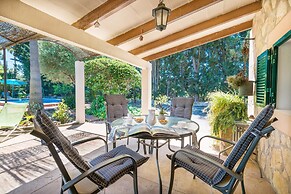 Villa in Campanet With Private Pool & Tennis